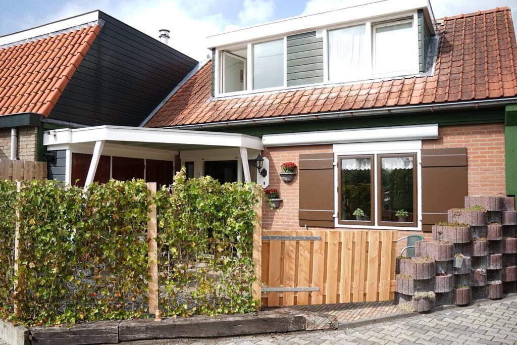 Huisje Marie Loosdrecht Bagian luar foto
